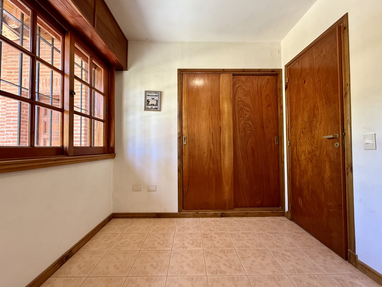 65 - SEGUI ESQUINA BATHURST