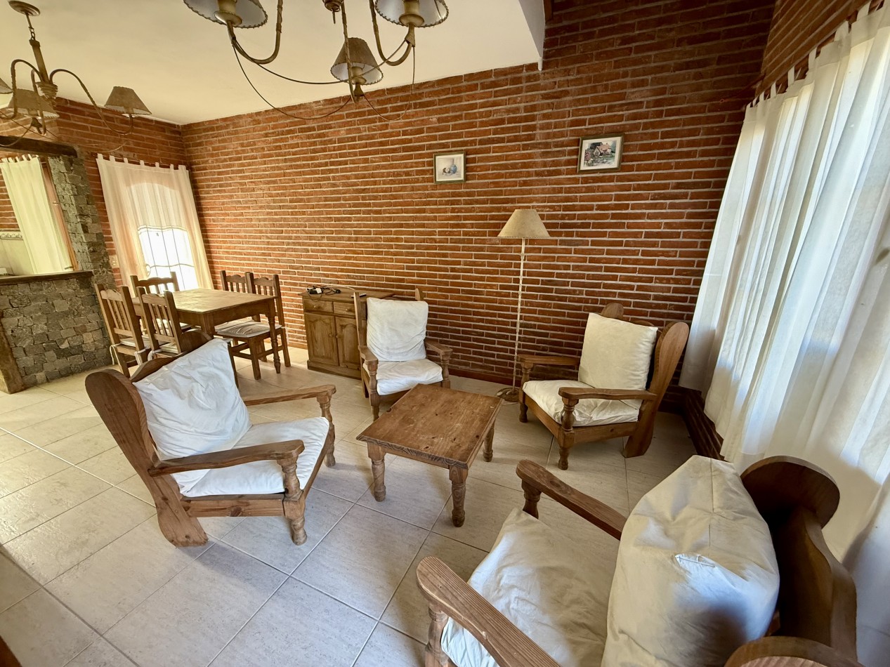 61 - Rosales y Azopardo (Esquina)