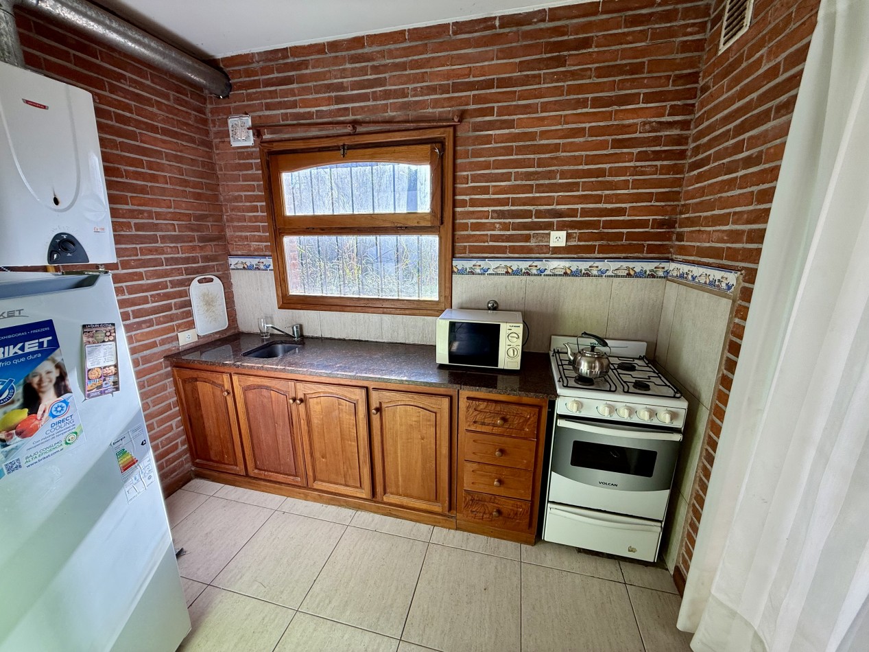 61 - Rosales y Azopardo (Esquina)