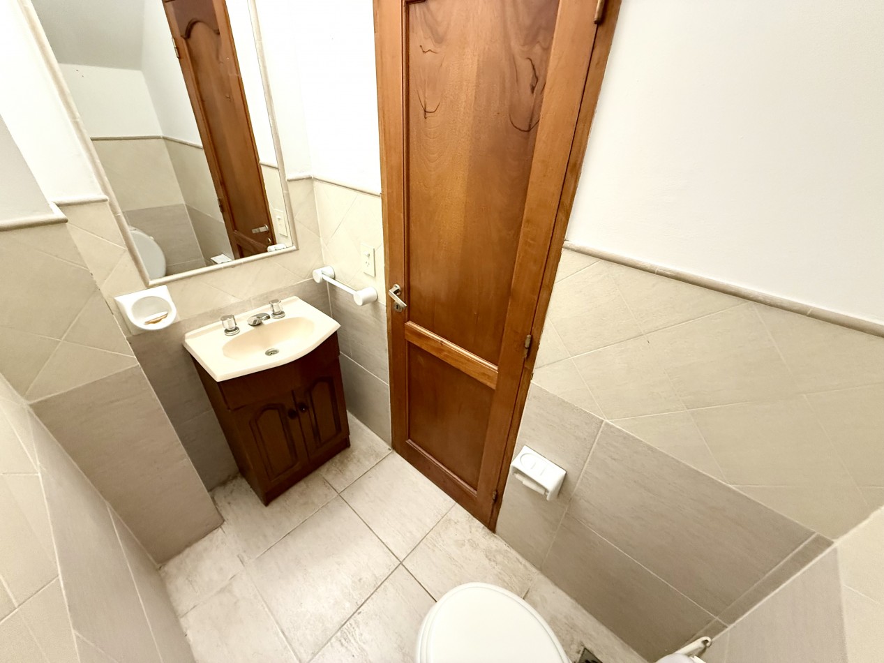 61 - Rosales y Azopardo (Esquina)