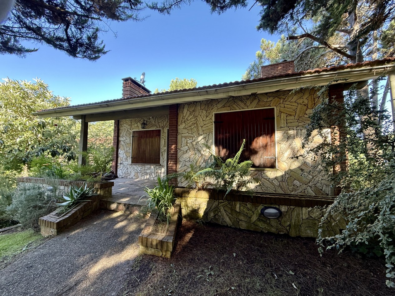 CASAS A METROS DE CARILO EN ZONA DE BUEN PINAR