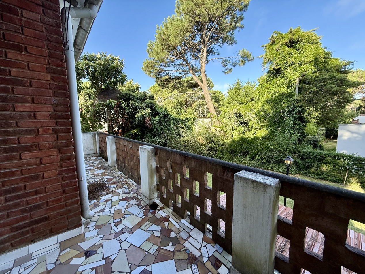 CASAS A METROS DE CARILO EN ZONA DE BUEN PINAR