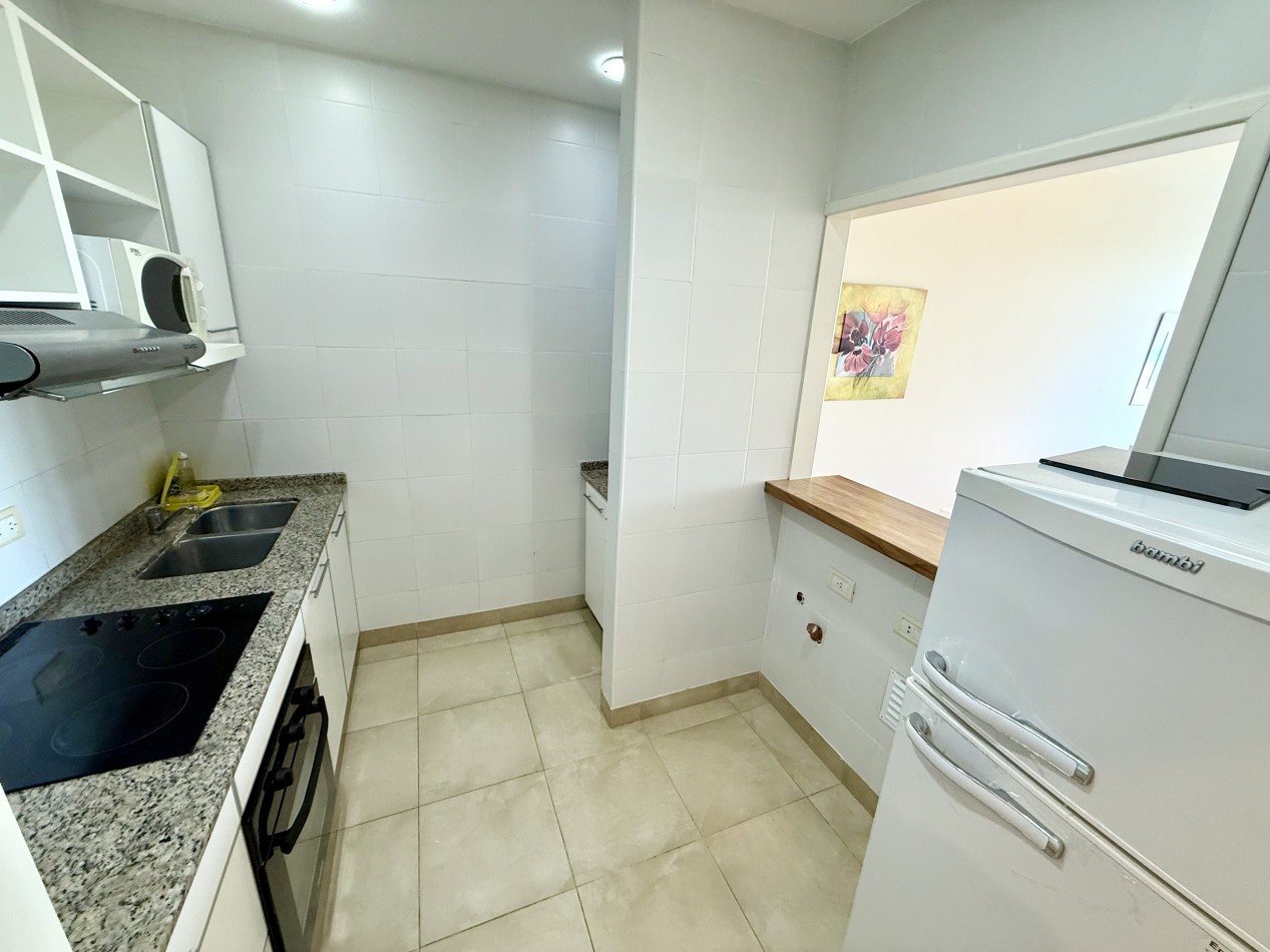 Departamento de 3 ambientes frente al mar