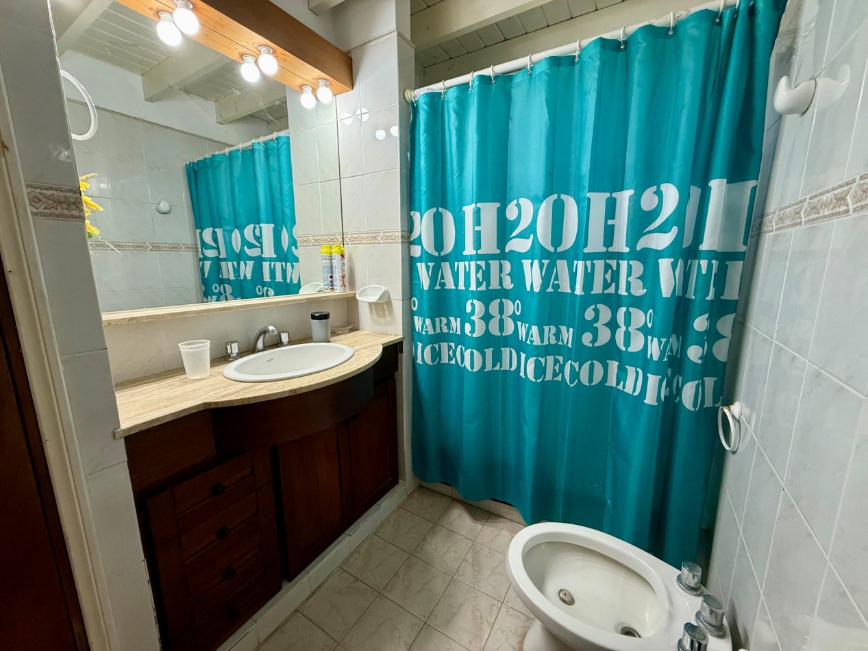 4 - Chalet en venta sobre Halcon casi Seaver