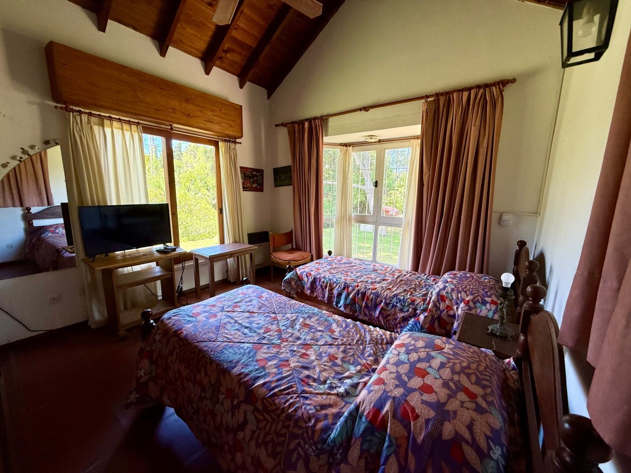 4 - Chalet en venta sobre Halcon casi Seaver