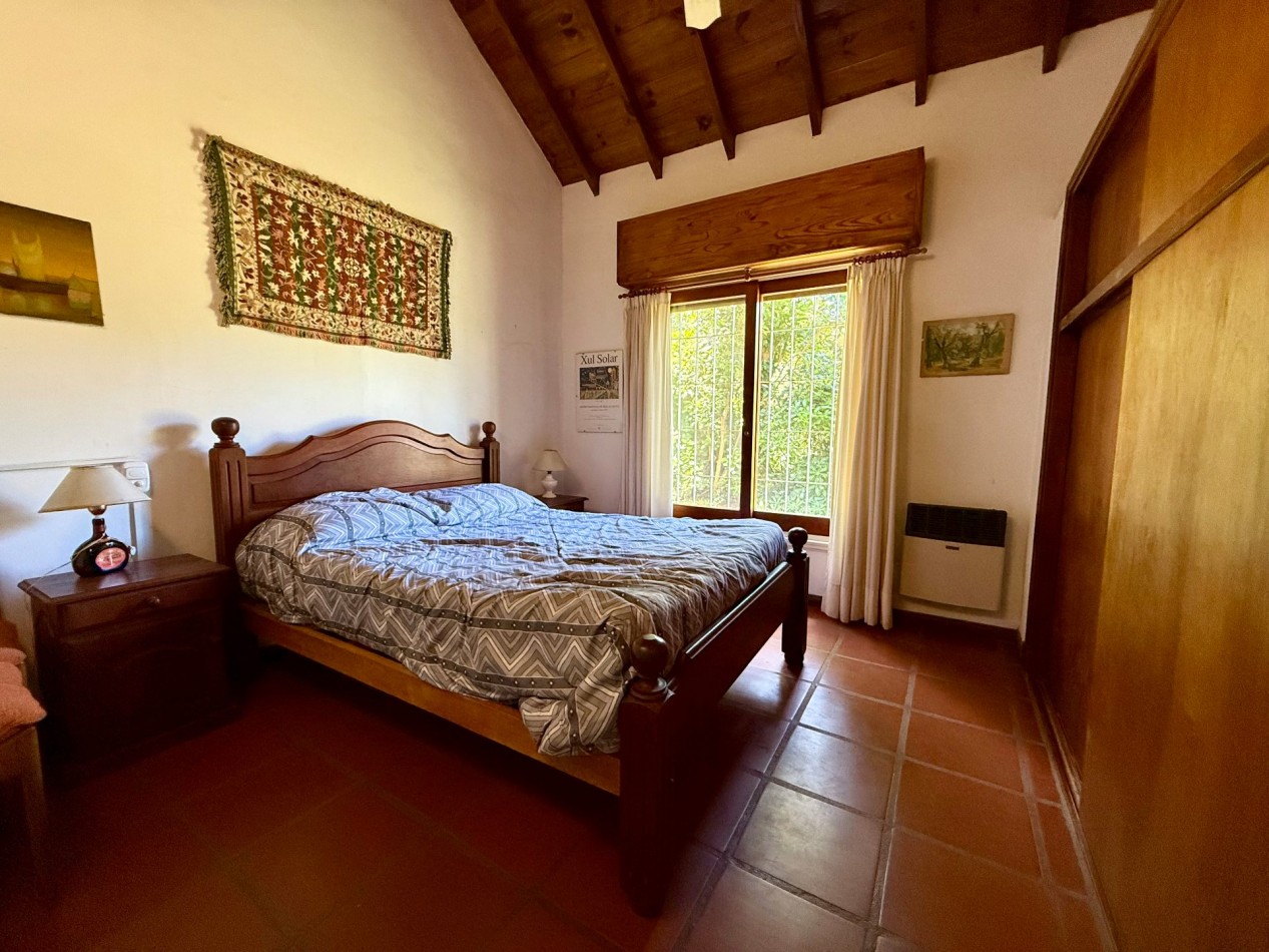 4 - Chalet en venta sobre Halcon casi Seaver