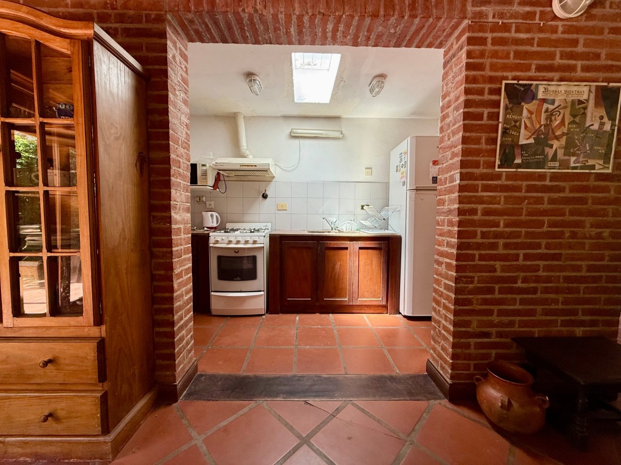 4 - Chalet en venta sobre Halcon casi Seaver
