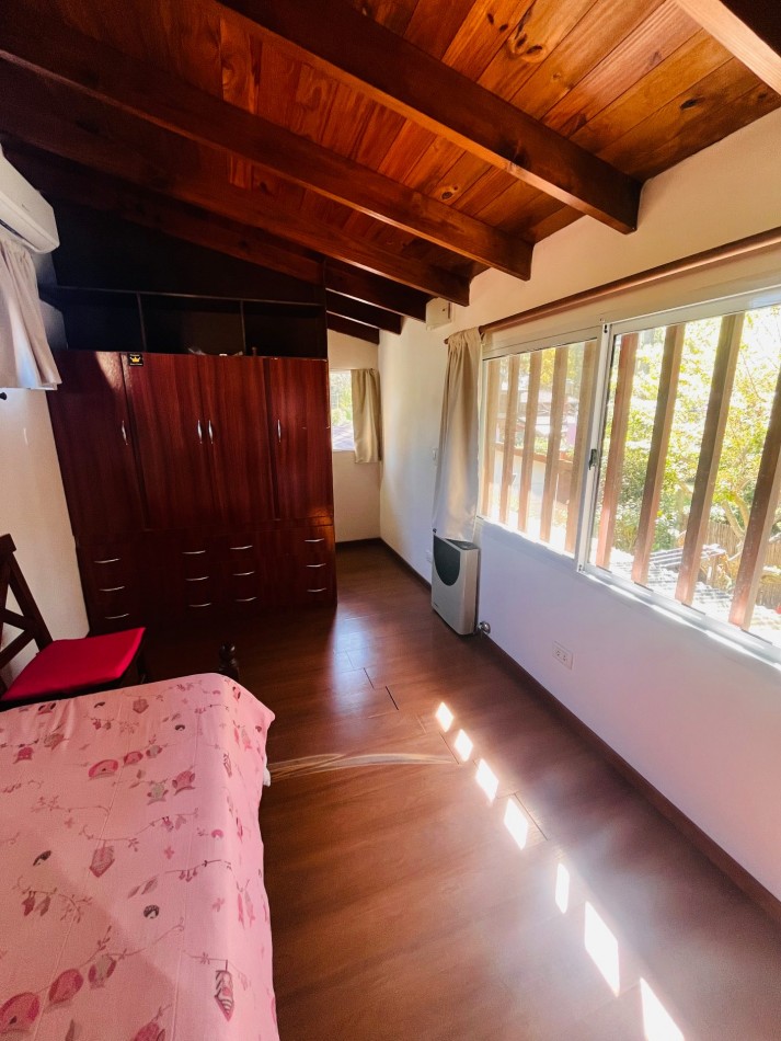 Casa en Segui entre Esparza y Urquiza