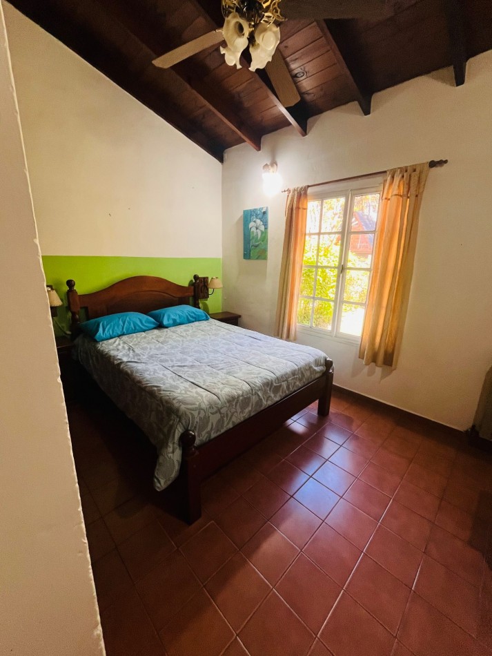 Casa en Segui entre Esparza y Urquiza
