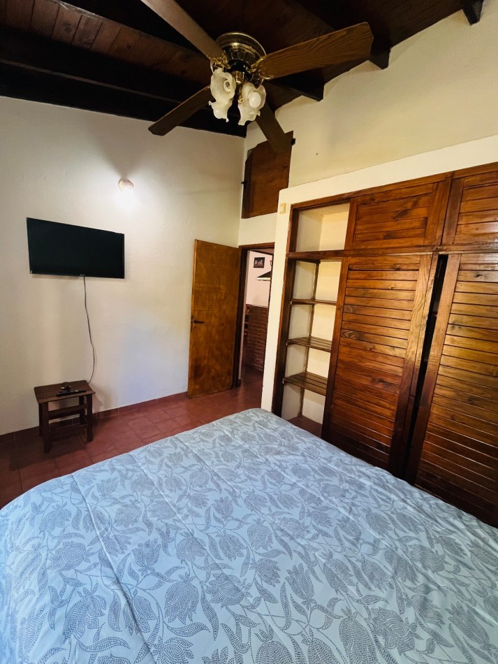 Casa en Segui entre Esparza y Urquiza