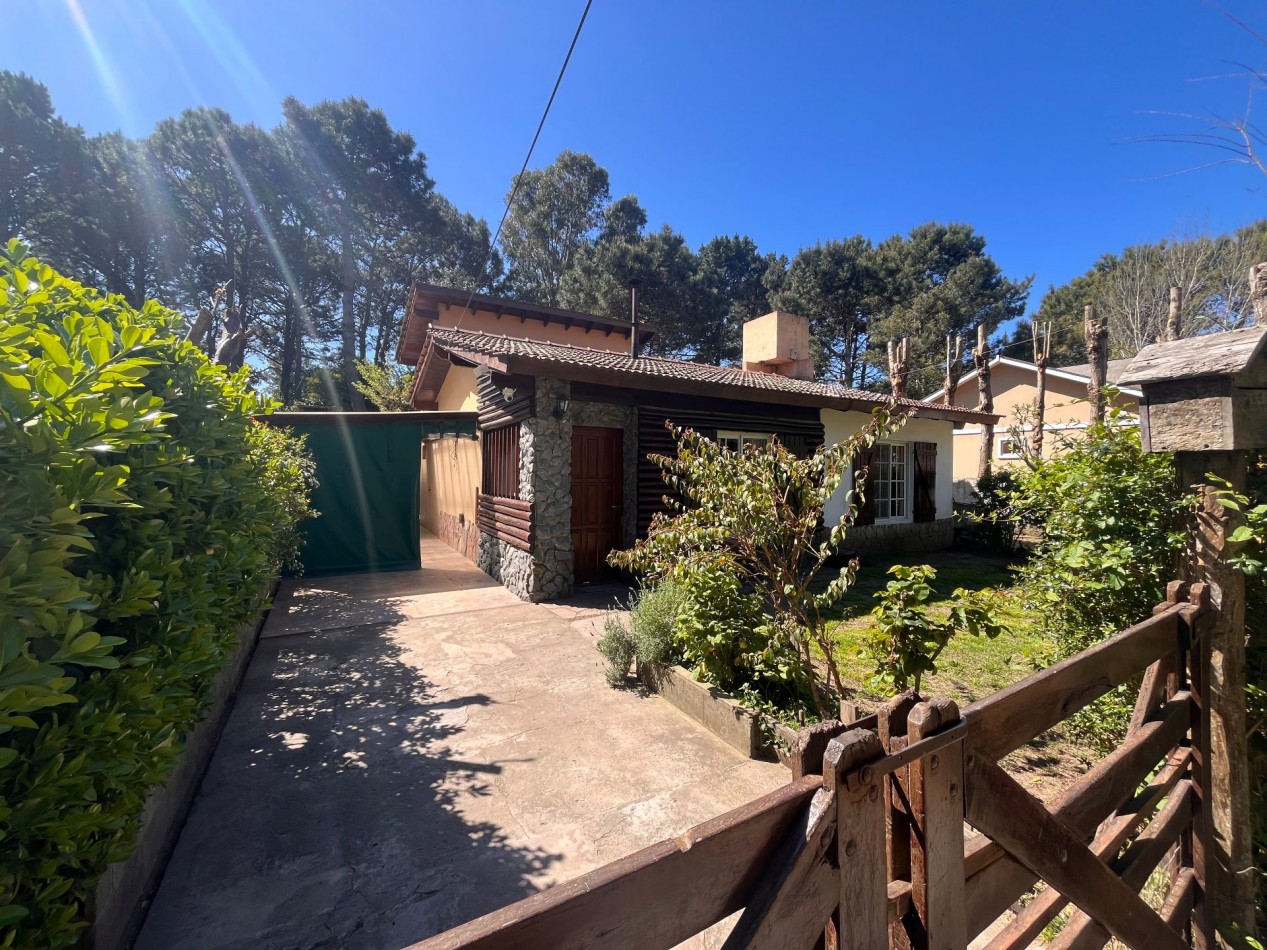 Casa en Segui entre Esparza y Urquiza