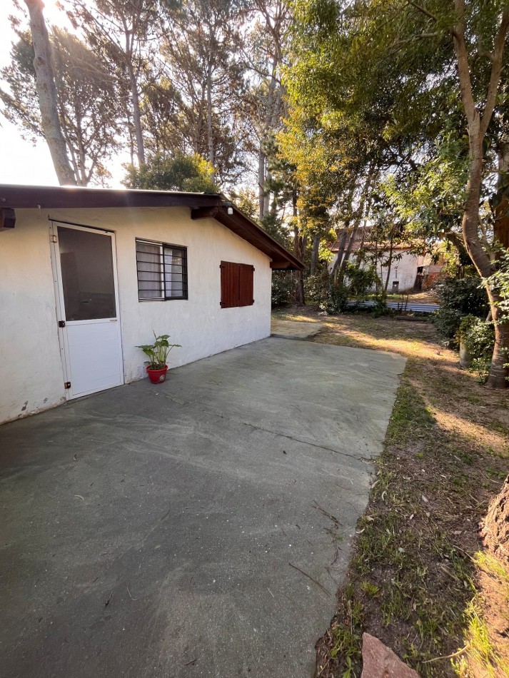 Casa en Segui entre Esparza y Urquiza