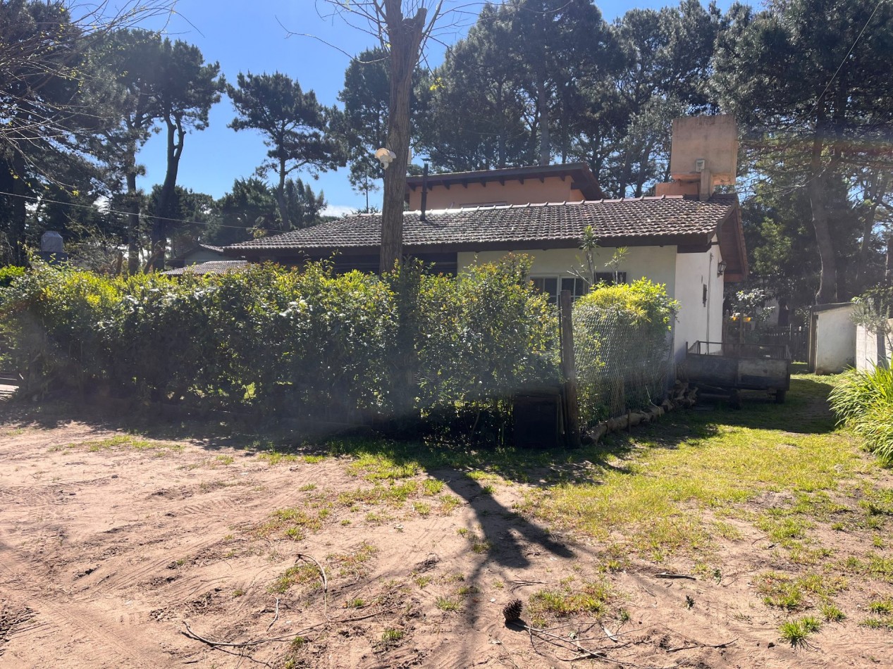 Casa en Segui entre Esparza y Urquiza