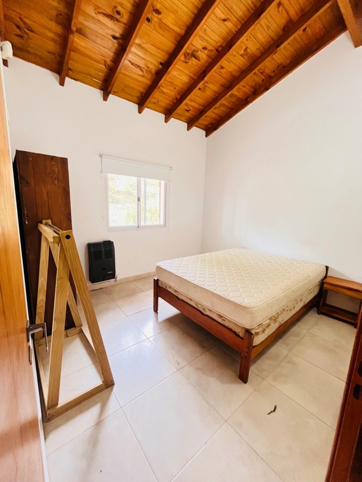 CASA EN ZONA "LOMAS DE VALERIA"