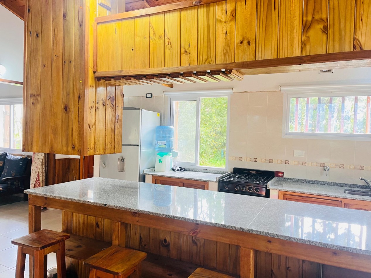CASA EN ZONA "LOMAS DE VALERIA"