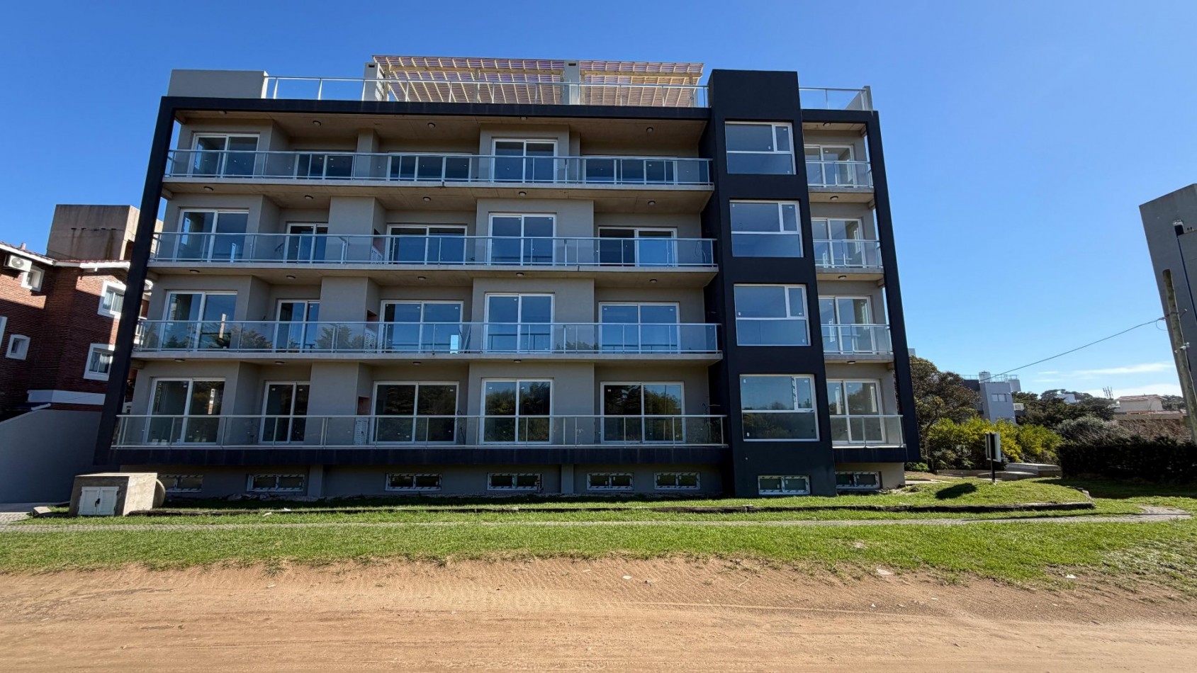 Departamento 9 en Robinson y Costanera