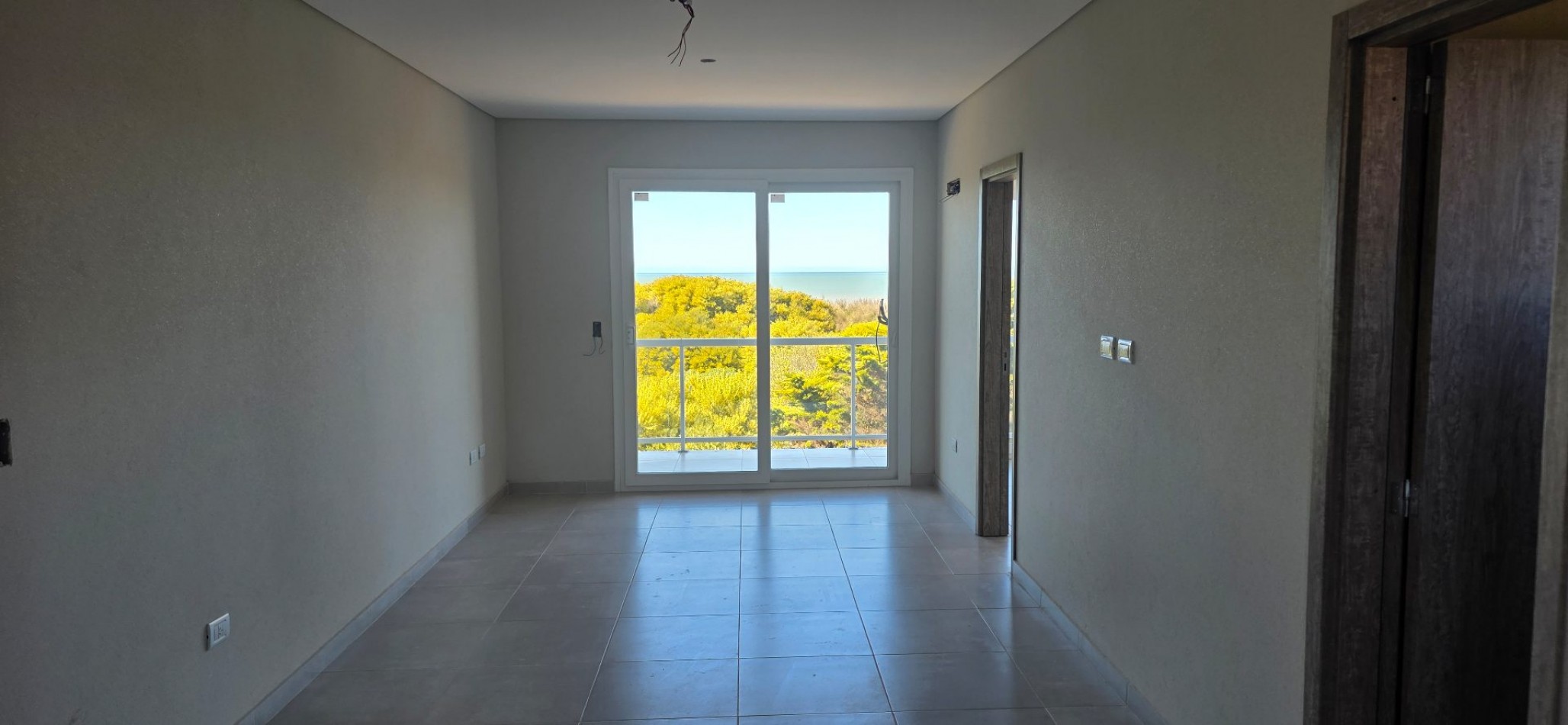 Departamento 9 en Robinson y Costanera