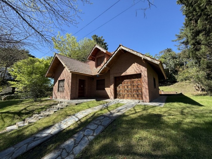 65 - SEGUI ESQUINA BATHURST