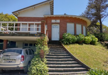 200 - HERMOSO CHALET A 2 CUADRAS DEL MAR EN PINAMAR 
