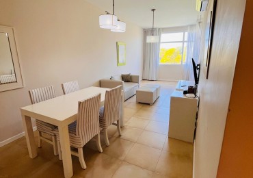 Departamento de 3 ambientes frente al mar